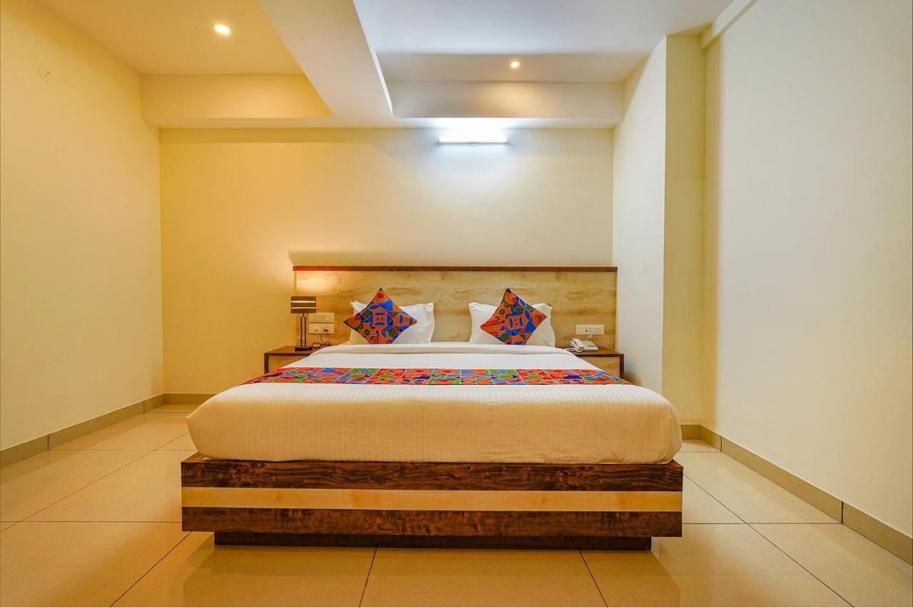 Fabhotel Shakthi Suites - Nr Jayadeva Hospital Bengaluru Kültér fotó
