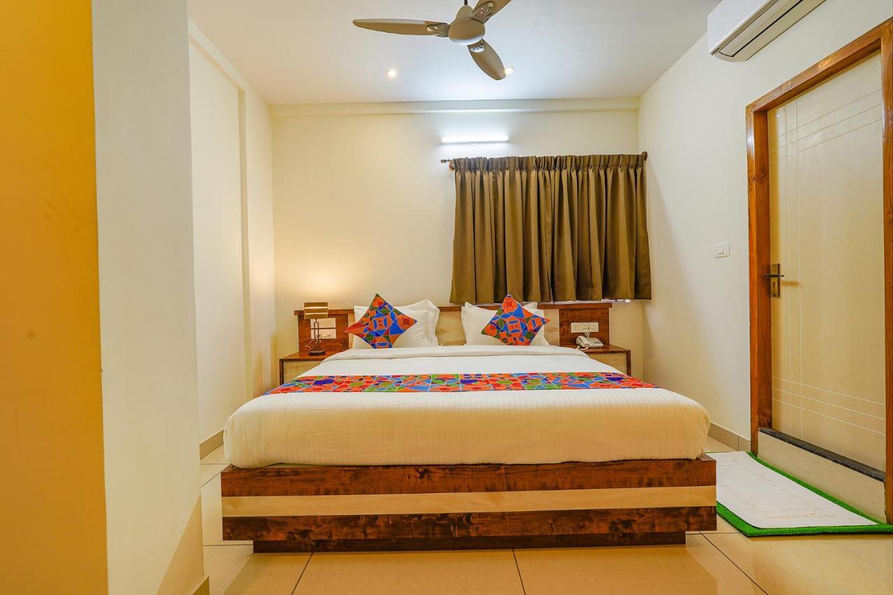 Fabhotel Shakthi Suites - Nr Jayadeva Hospital Bengaluru Kültér fotó