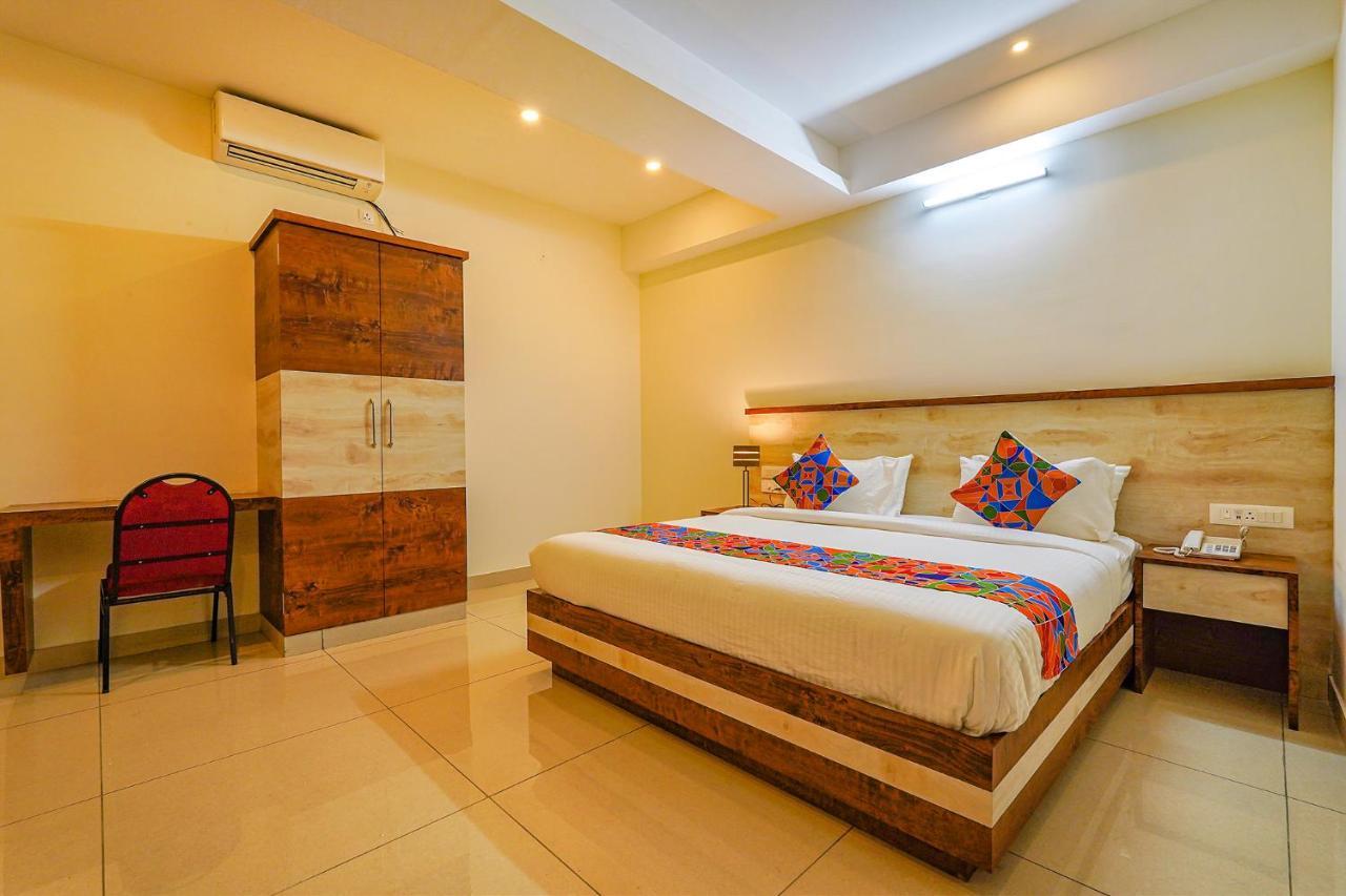 Fabhotel Shakthi Suites - Nr Jayadeva Hospital Bengaluru Kültér fotó